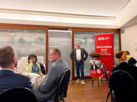 Nominierung OB-Kandidat Patrick Zeidler im Rosenthal Casino