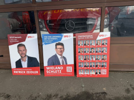 „Wir. Zu euch unterwegs.“ Im Ortsteil Wildenau.