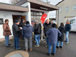 „Wir. Zu euch unterwegs.“ Im Ortsteil Wildenau.