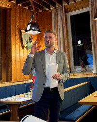 WIR. VOR ORT. In Selb-Plößberg.