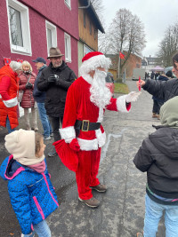 Der SPD-Nikolaus war in Selb unterwegs.