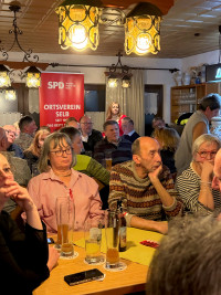 WIR. VOR ORT. In Längenau.