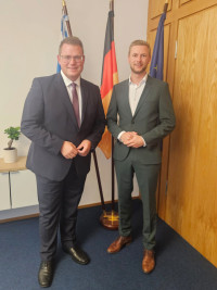 Oberbürgermeisterkandidat Patrick Zeidler berichtet über seine Einblicke in die Landespolitik und seinen Besuch im Bayerischen Landtag